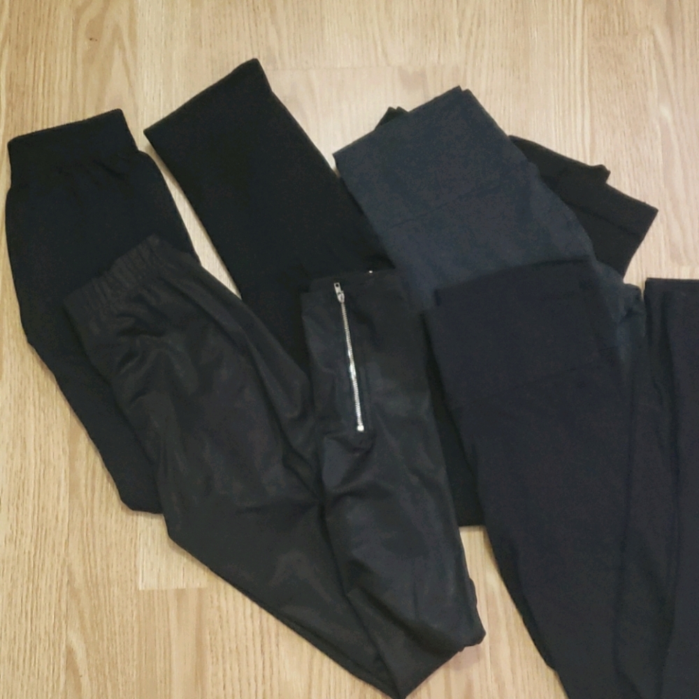 Size small leggings